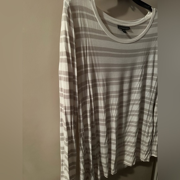 Woman long sleeve top - Picture 2 of 4